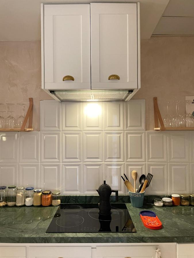 Serva La Bari Studio Sevilla Kültér fotó