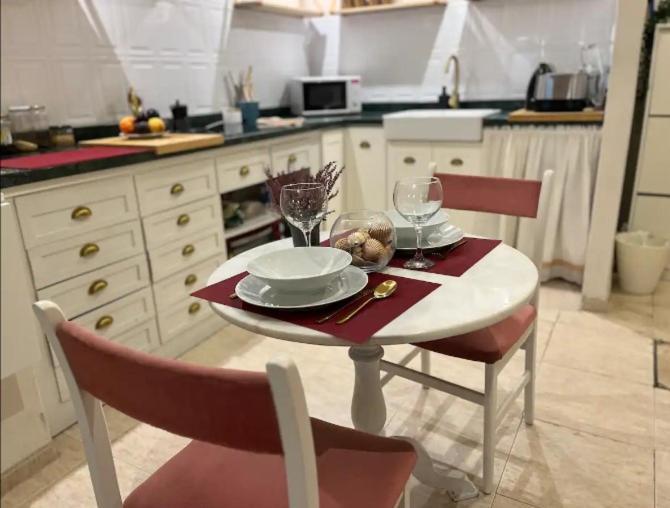 Serva La Bari Studio Sevilla Kültér fotó