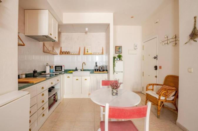 Serva La Bari Studio Sevilla Kültér fotó