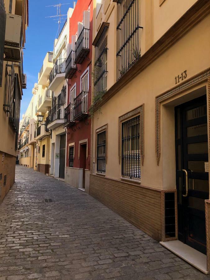 Serva La Bari Studio Sevilla Kültér fotó
